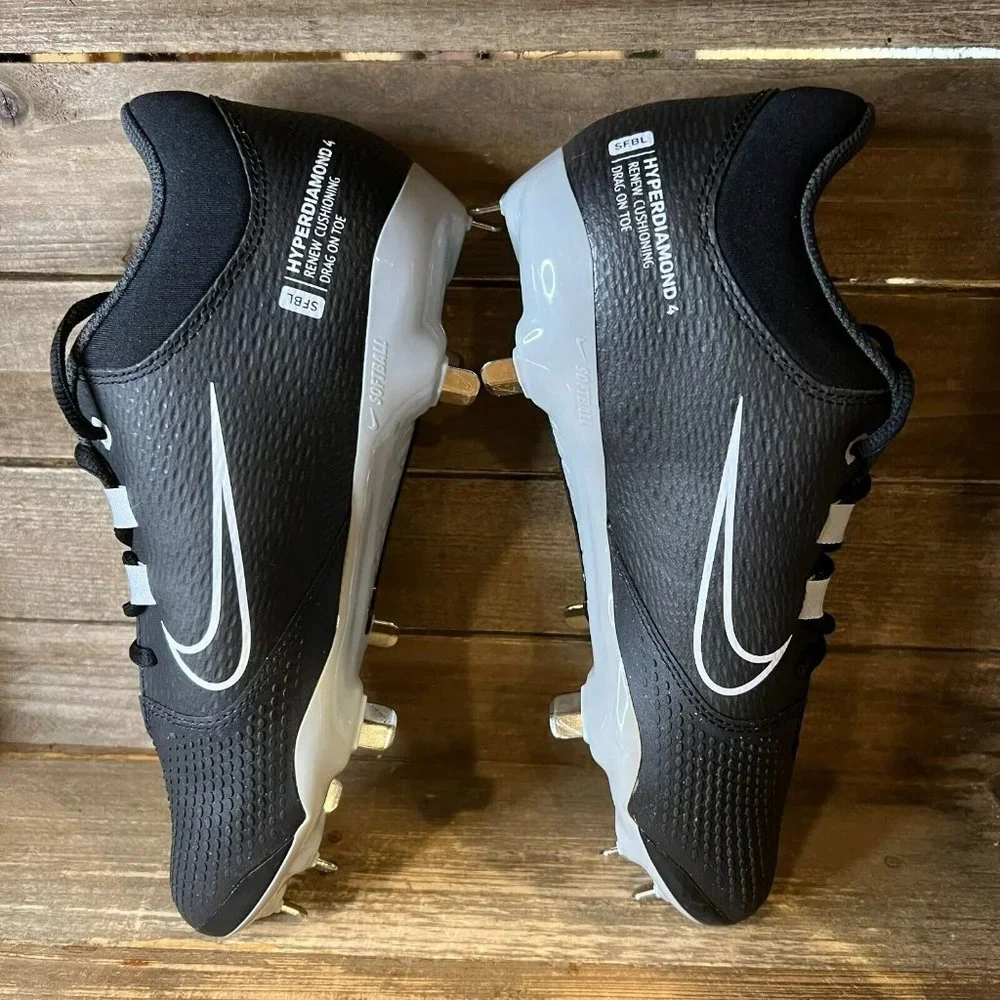 New Womens Nike Renew Hyper Diamond 4 CZ5920-010 Black Softball Shoes Size 9.5‎